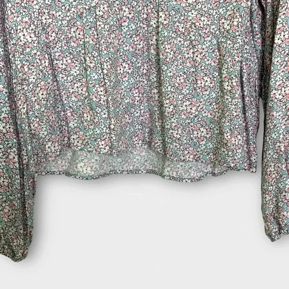 Urban Romantics Ruffle Blouse - Picture 2 of 5